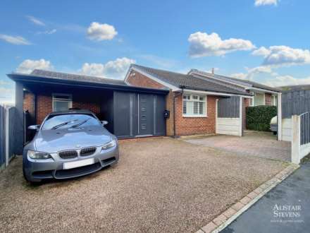 4 Bedroom Semi-Detached Bungalow, Arley Drive, Shaw