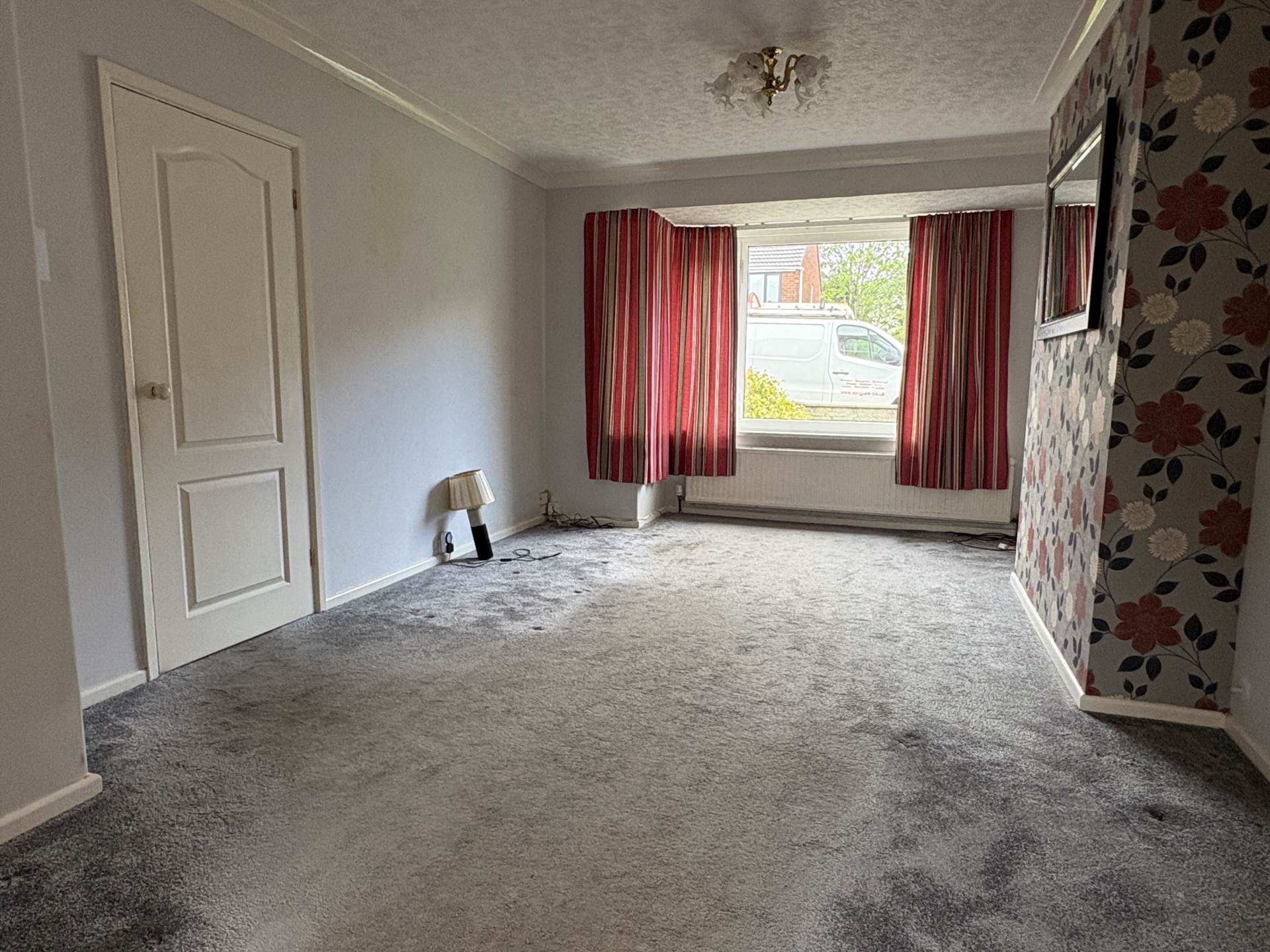 Turfland Avenue, Royton, Image 5