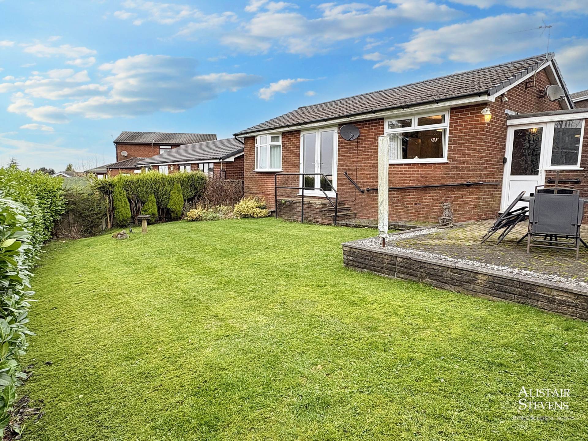 Rakewood Drive, Moorside, Image 13