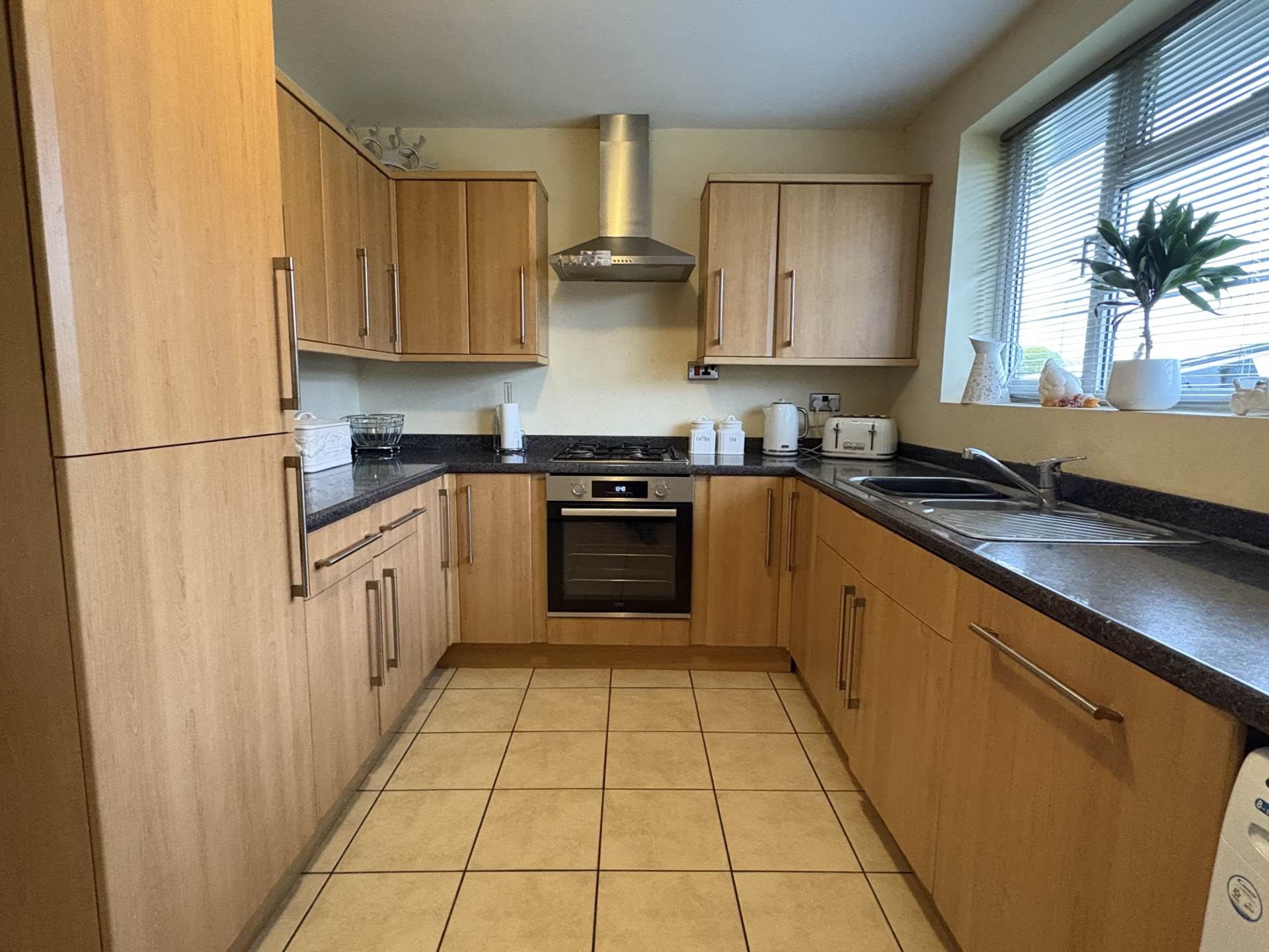 Rakewood Drive, Moorside, Image 3