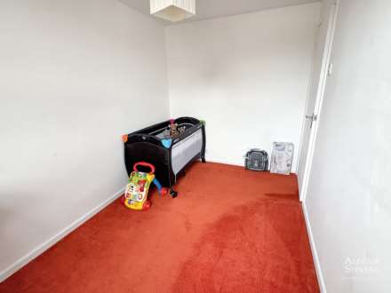 Mosshey Street, Shaw, Image 11