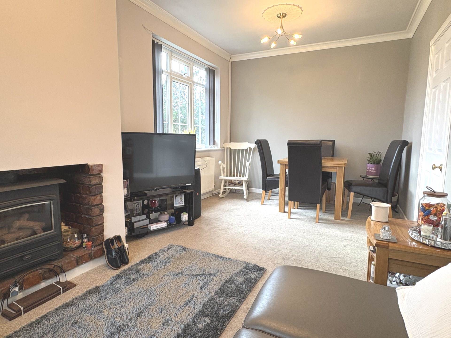 Oldham Road, Royton, Image 6