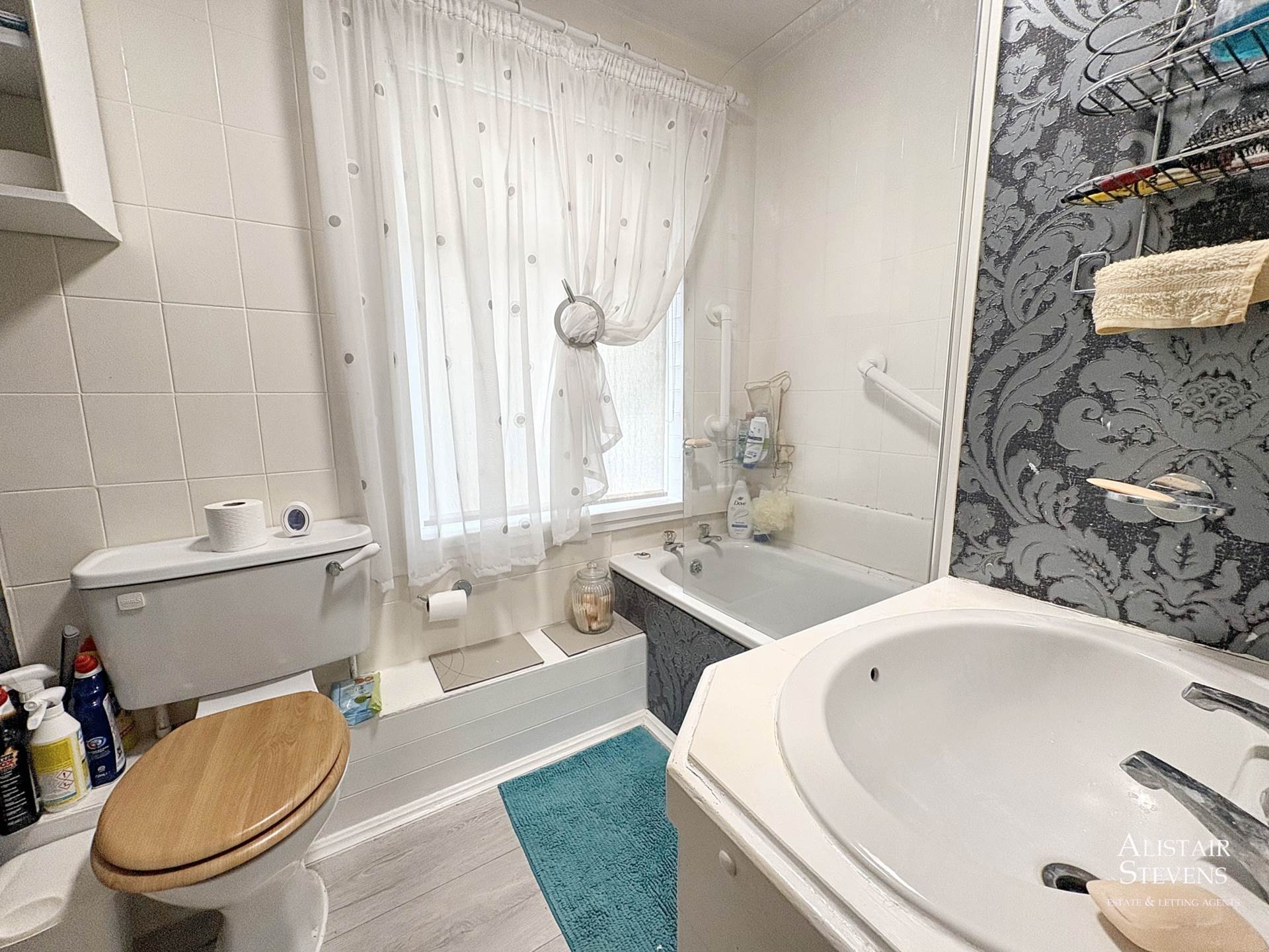 Highbarn Street, Royton, Image 14