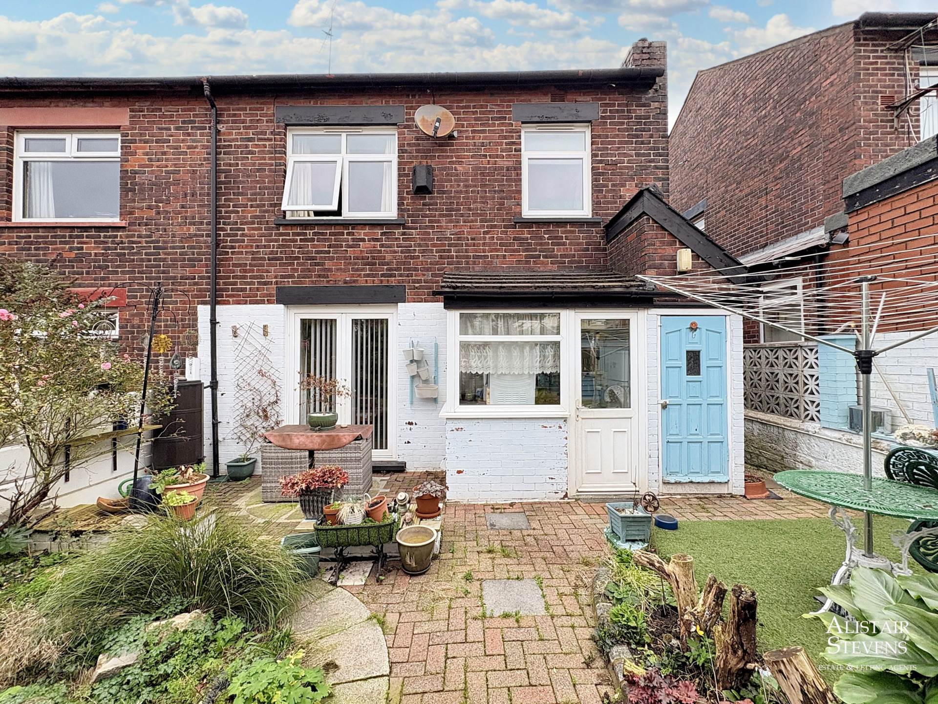 Highbarn Street, Royton, Image 15