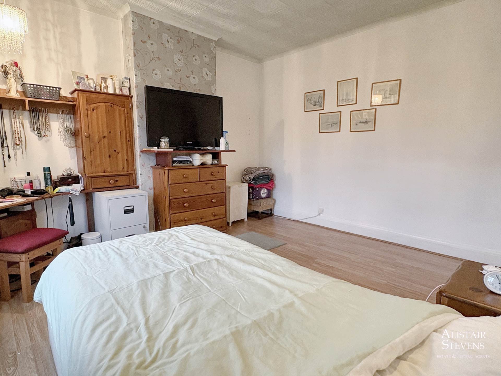 Highbarn Street, Royton, Image 9