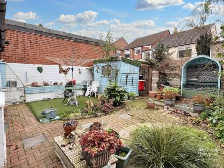 Highbarn Street, Royton, Image 16