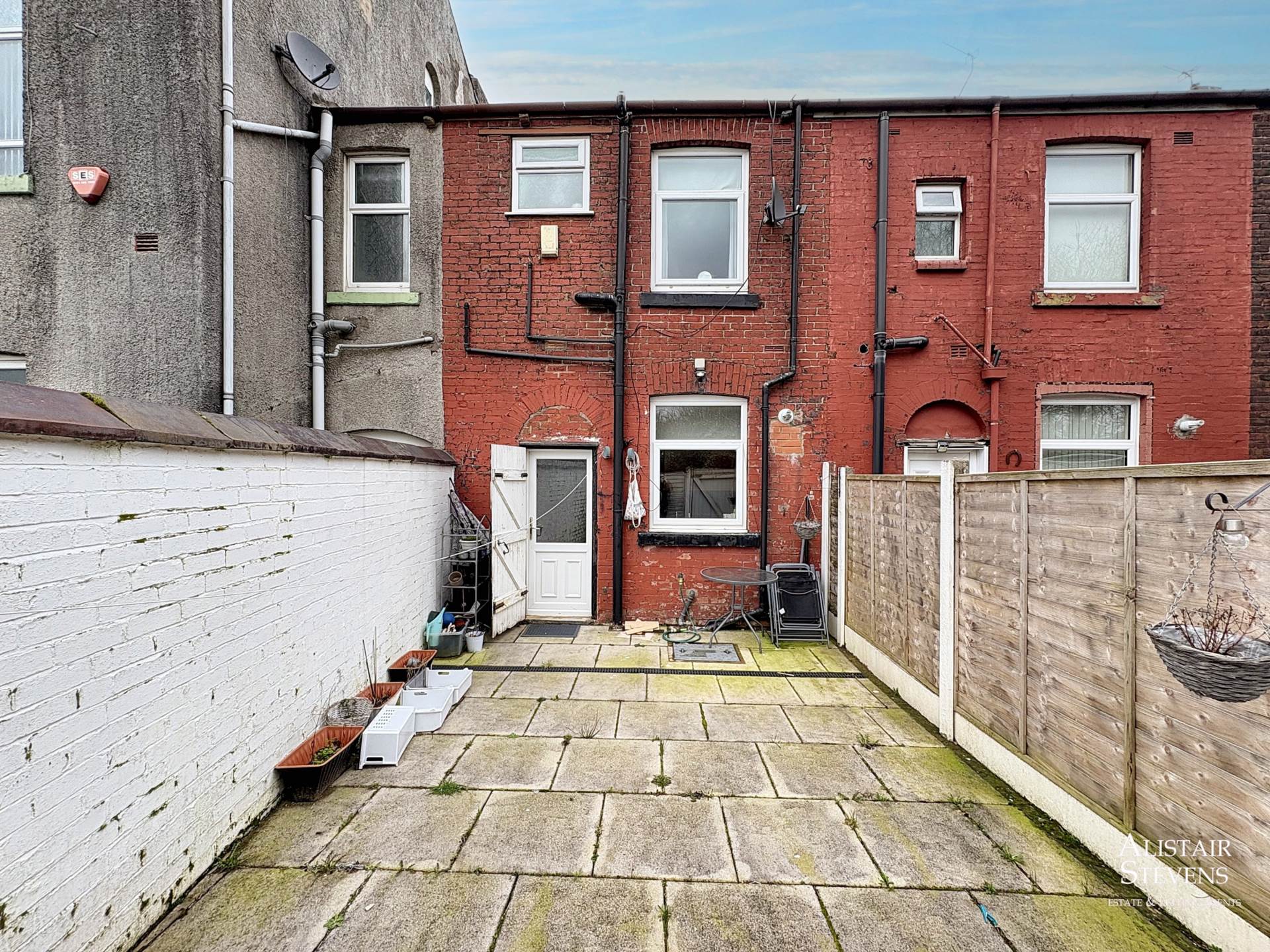 Broadbent Road, Watersheddings, Image 14