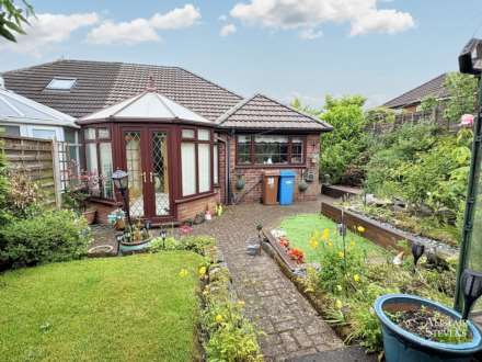 Netherhouse Road, Oldham, Image 16