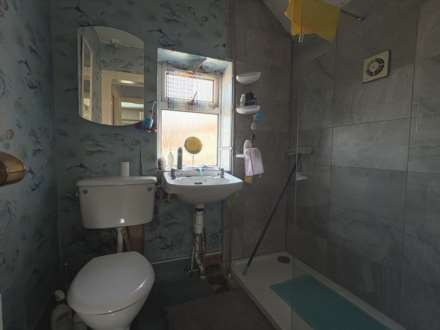 Keats Road, Derker, Image 12