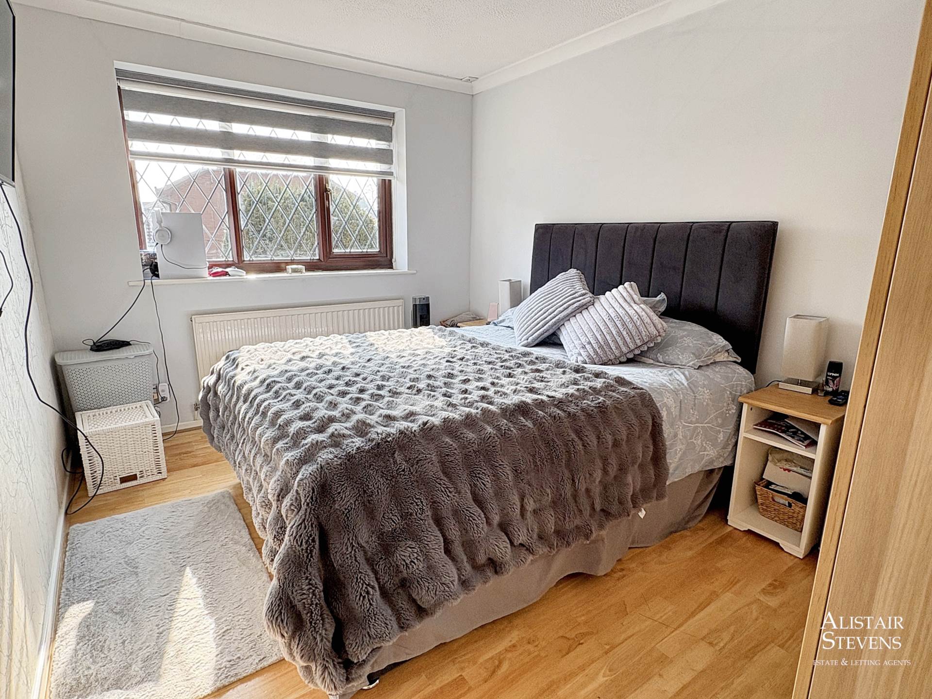 Holme Crescent, Oldham, Image 14