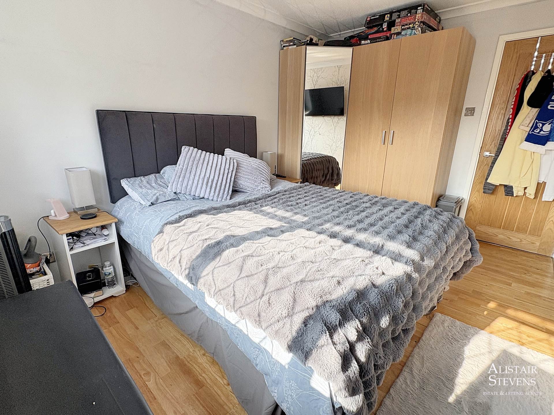 Holme Crescent, Oldham, Image 15