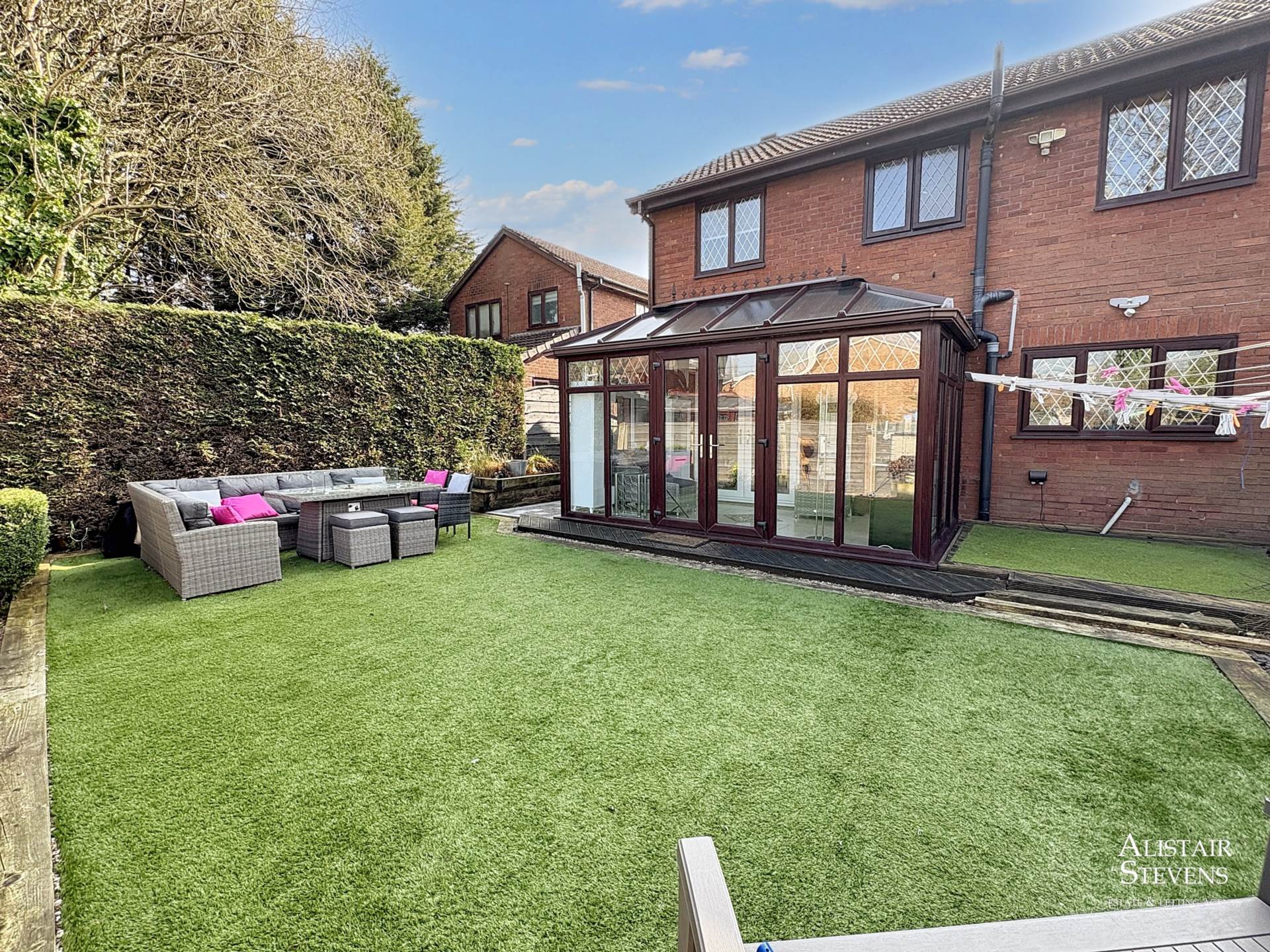 Holme Crescent, Oldham, Image 23