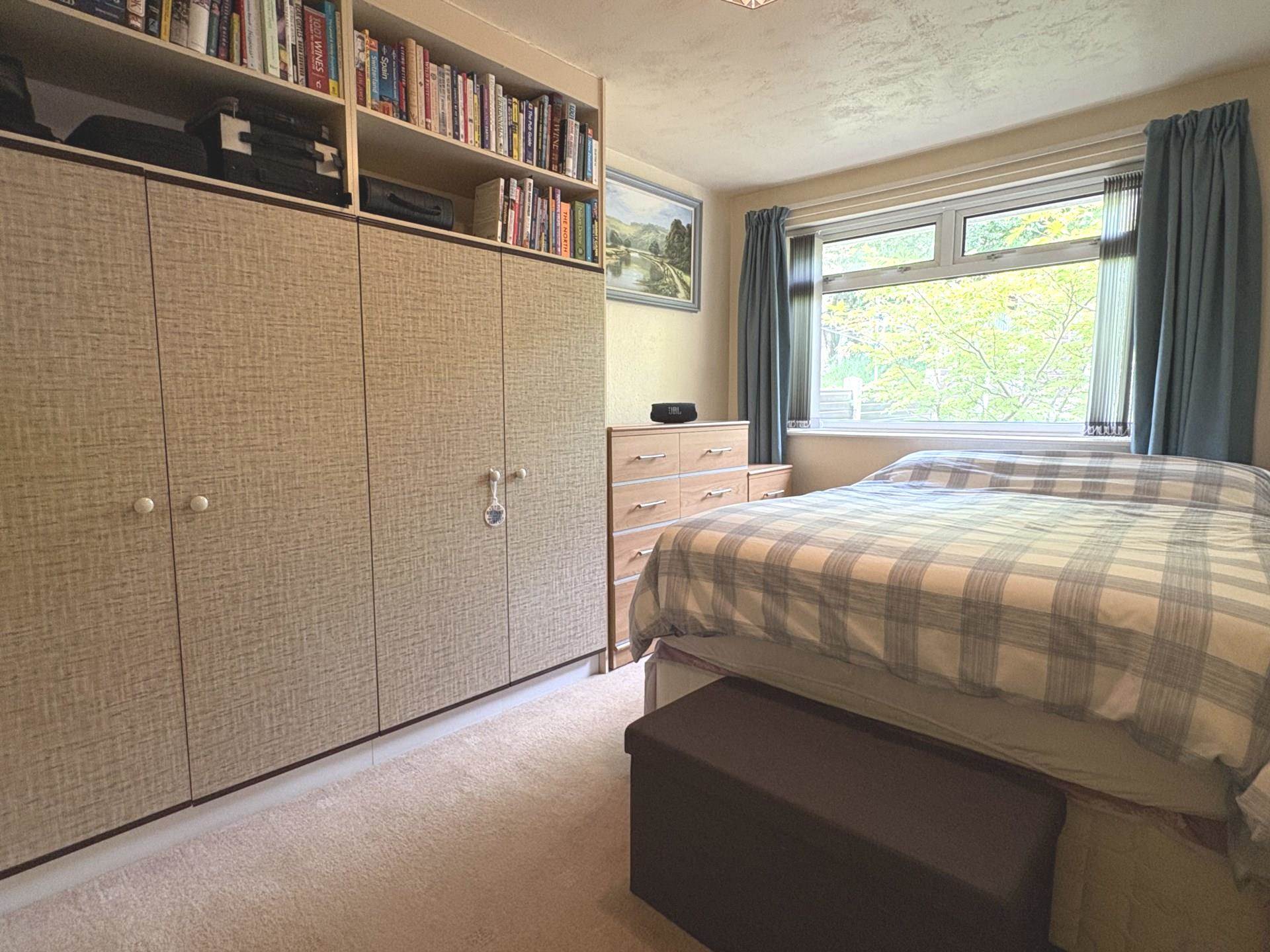 Higher Rise, High Crompton, Image 14