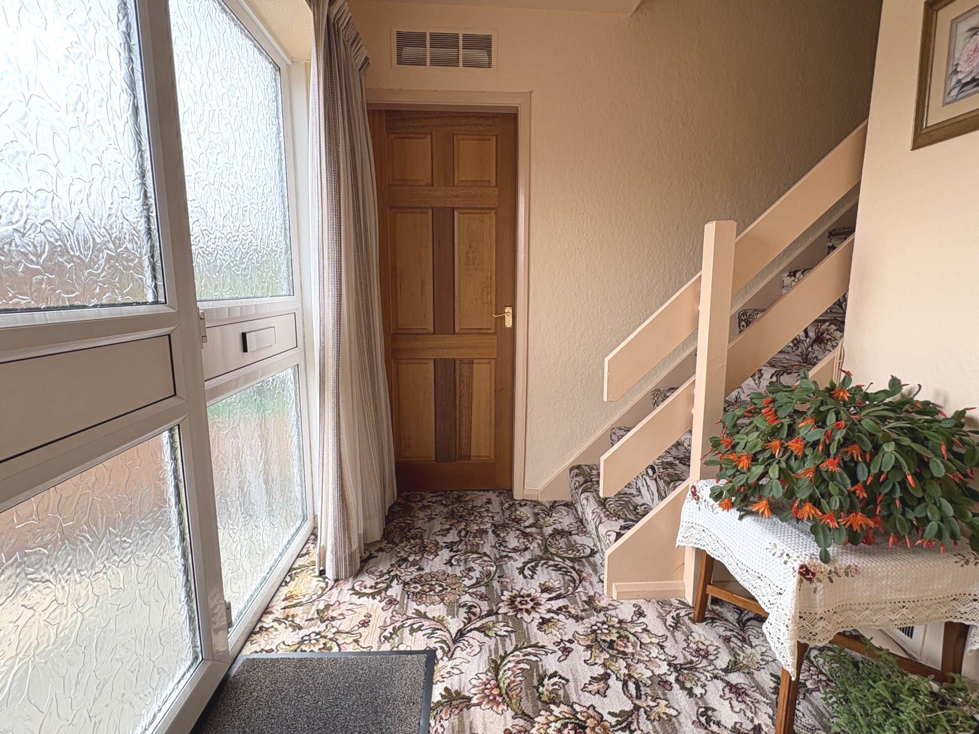 Higher Rise, High Crompton, Image 4