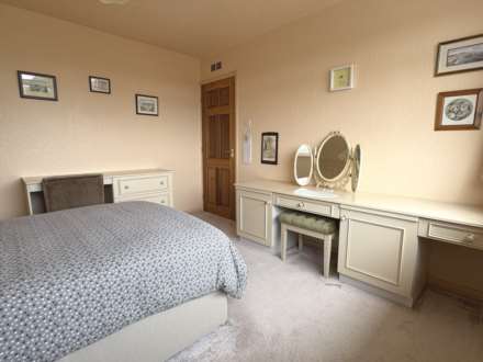 Higher Rise, High Crompton, Image 10