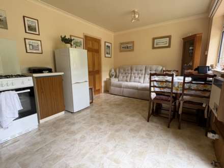 Higher Rise, High Crompton, Image 8