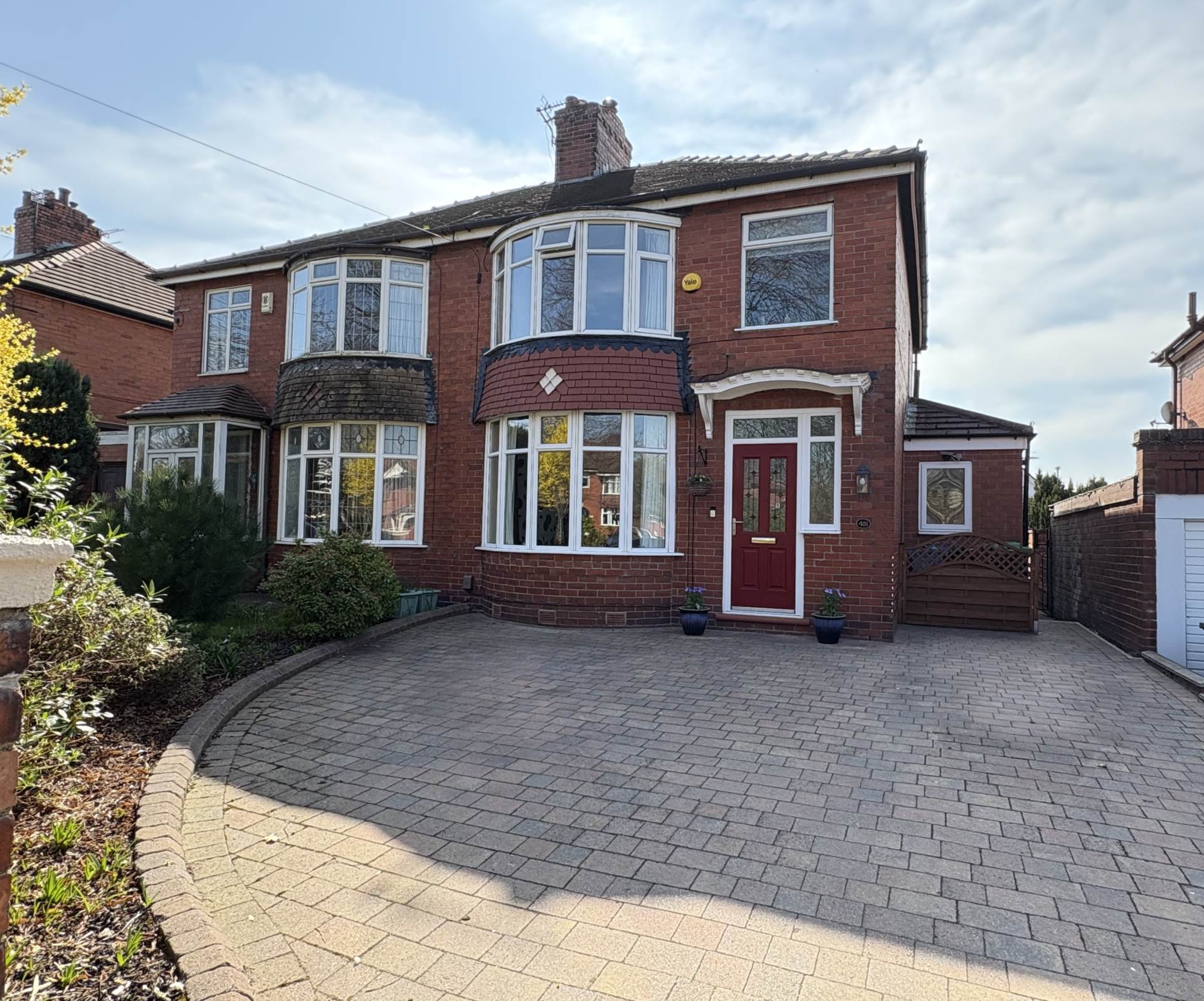 Burnley Lane, Chadderton, Image 1