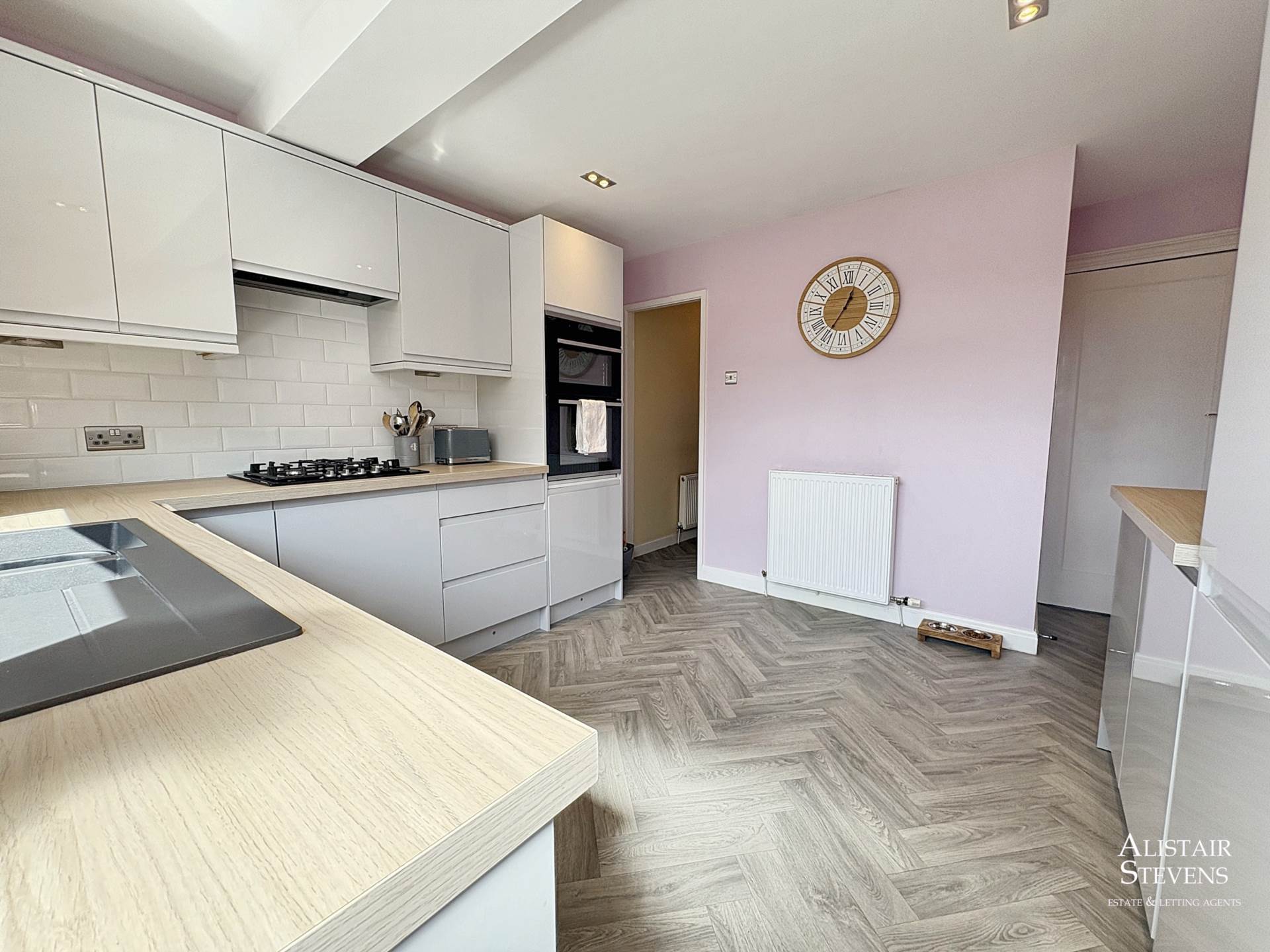 Burnley Lane, Chadderton, Image 3