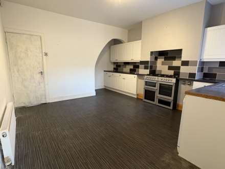 Oak Street, Shaw, Image 5