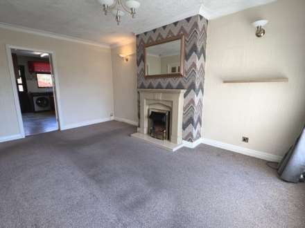 Farrowdale Avenue, Shaw, Image 5