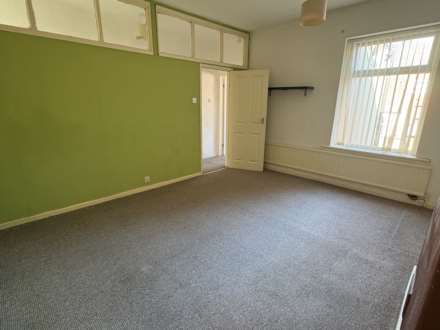 Stoneleigh Street, Derker, Image 10