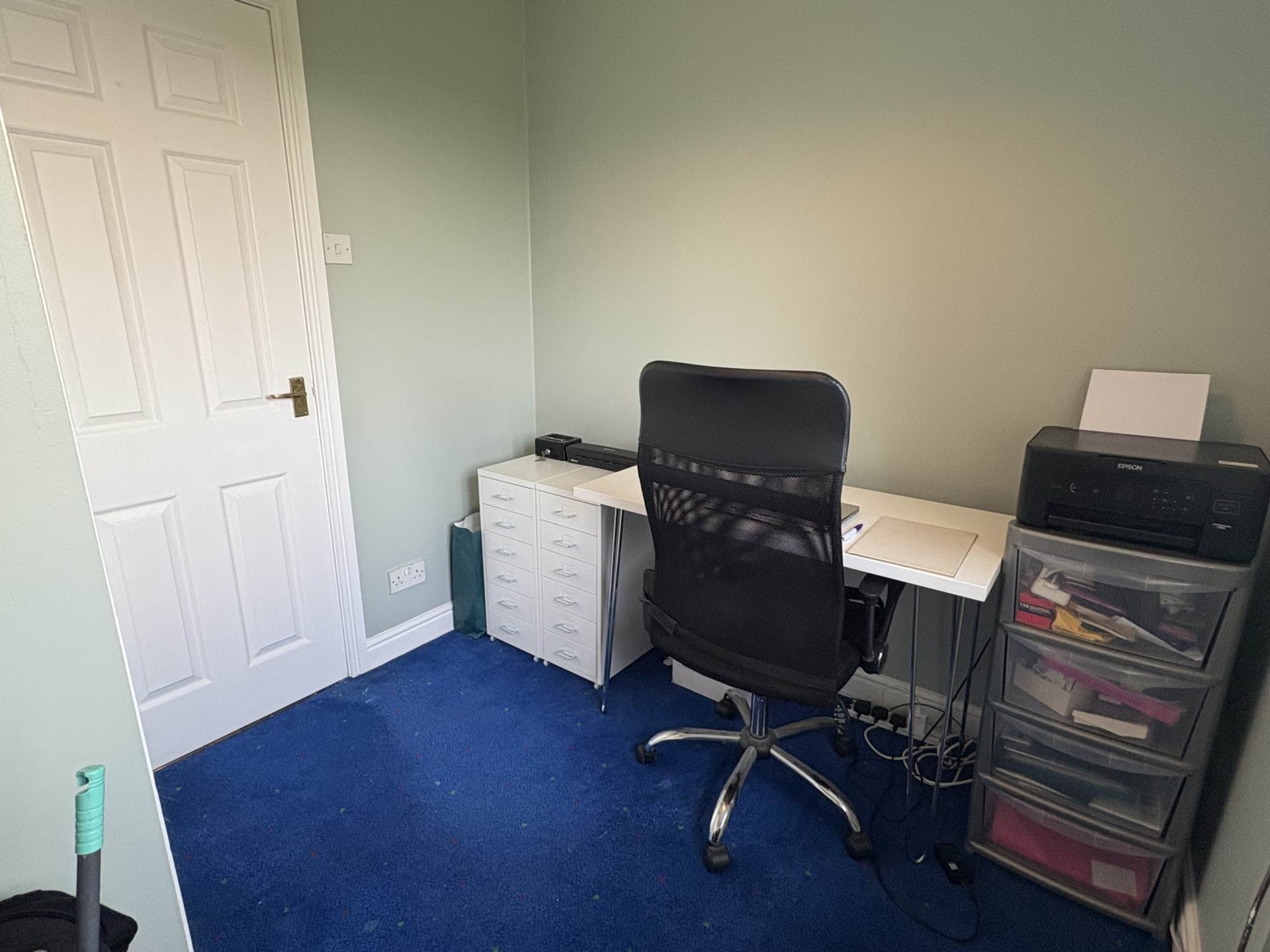 Sandown Close, Oldham, Image 13