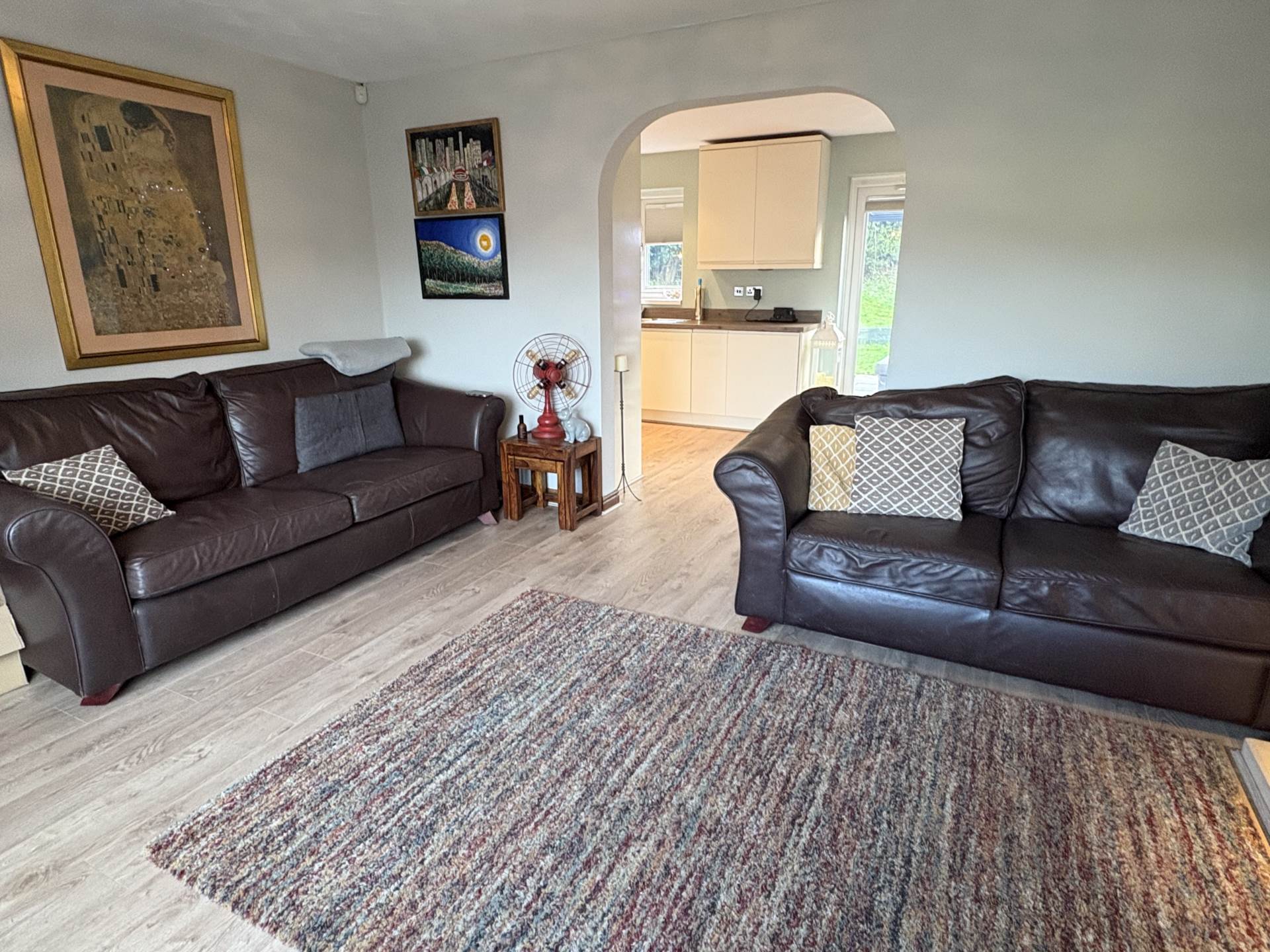 Sandown Close, Oldham, Image 4