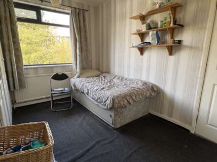 Beechwood Drive, Royton, Image 11