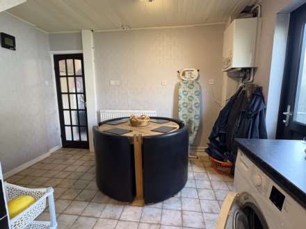 Beechwood Drive, Royton, Image 5