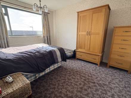 Beechwood Drive, Royton, Image 9