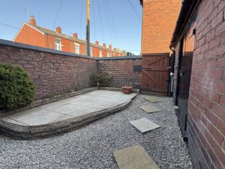 Mellalieu Street, Royton, Image 10