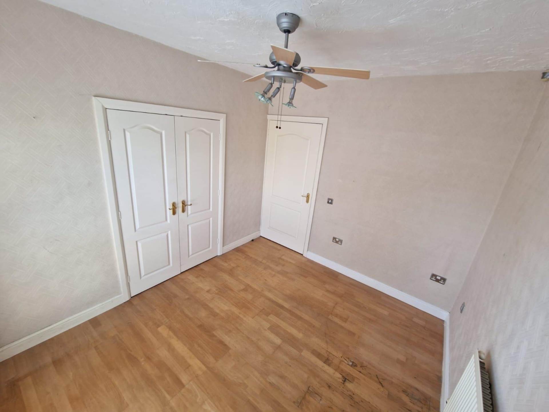 Midge Hall Drive, Bamford, Image 16