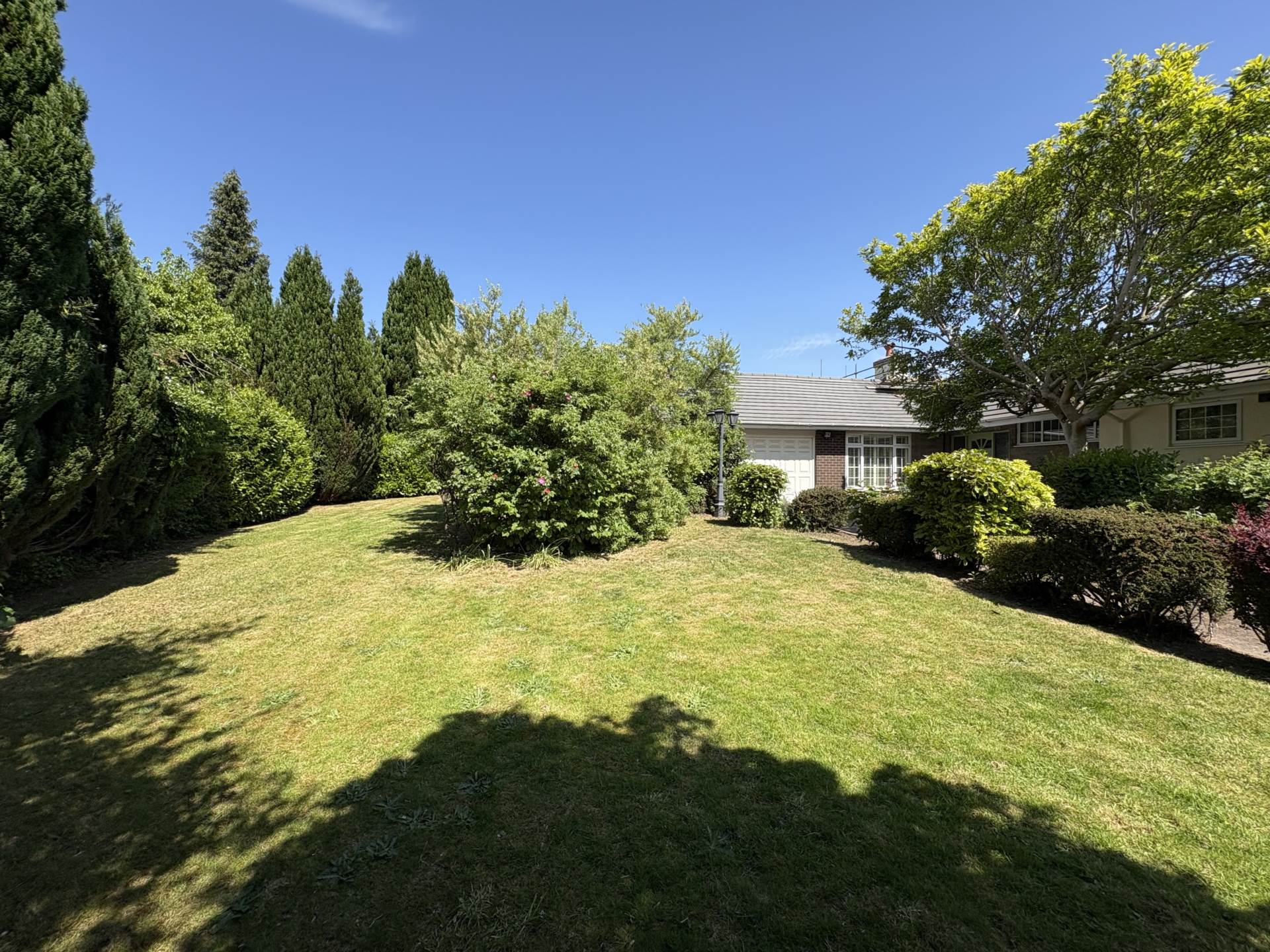 Midge Hall Drive, Bamford, Image 25