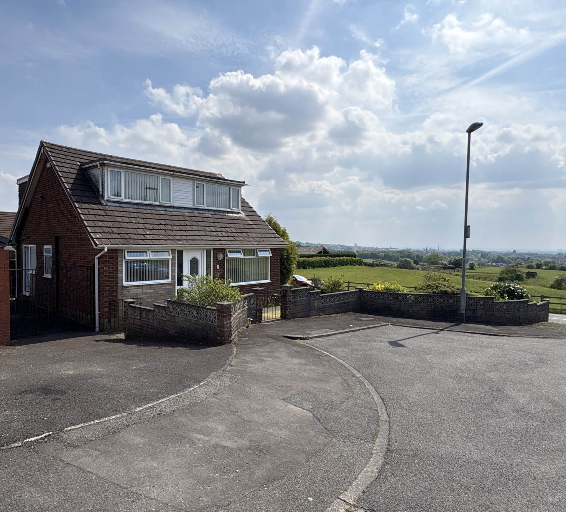 Rockingham Close, Crompton Fold, Image 1
