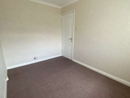 Rockingham Close, Crompton Fold, Image 11