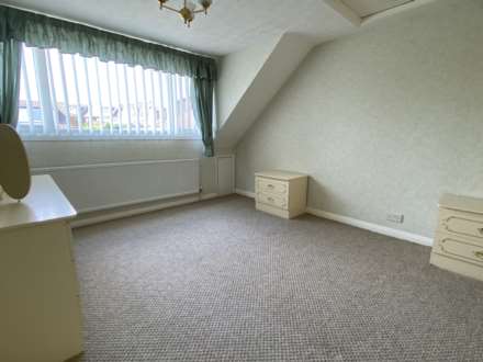 Rockingham Close, Crompton Fold, Image 18