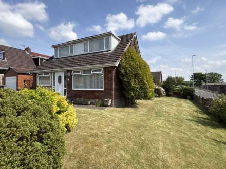 Rockingham Close, Crompton Fold, Image 19