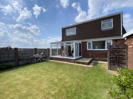 Rockingham Close, Crompton Fold, Image 3