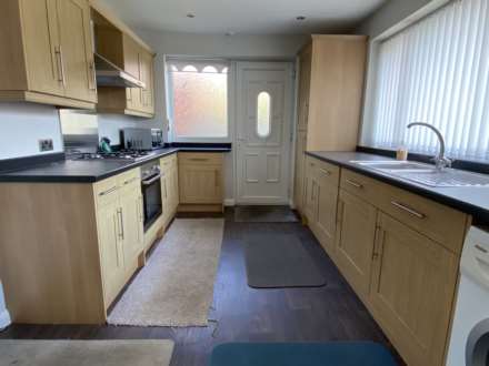 Rockingham Close, Crompton Fold, Image 8