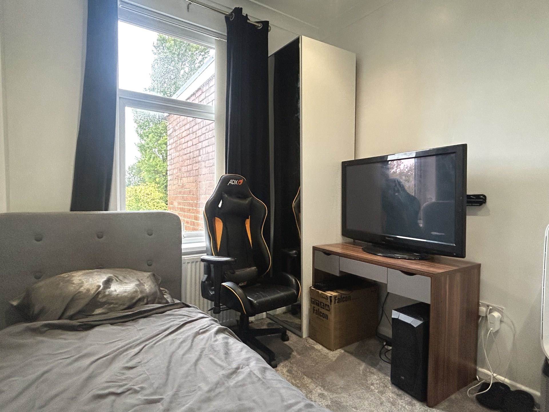 Shepherd Street, Royton, Image 11