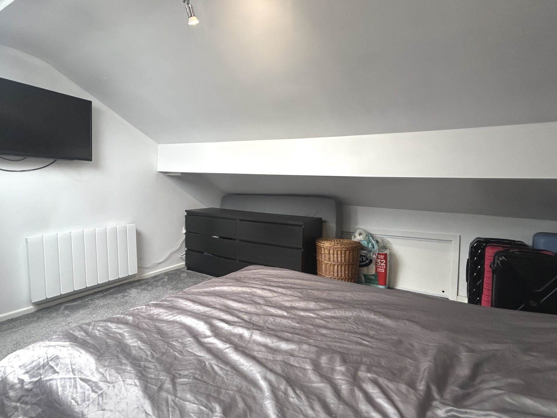 Shepherd Street, Royton, Image 13