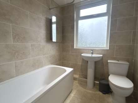 Shepherd Street, Royton, Image 14