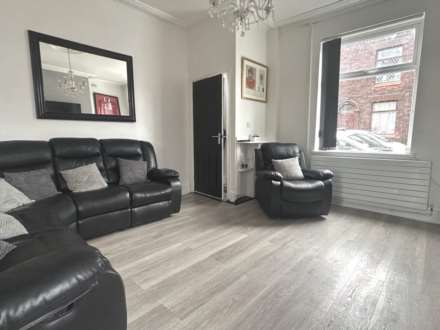 Shepherd Street, Royton, Image 2