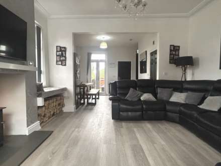 Shepherd Street, Royton, Image 4