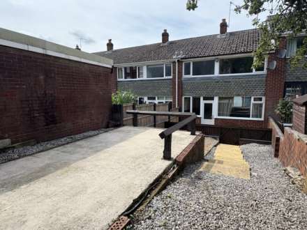 The Sycamores, Lees, Image 11