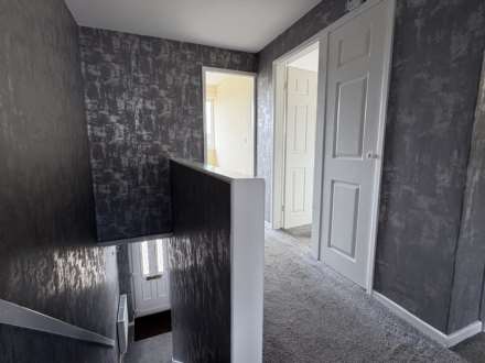 The Sycamores, Lees, Image 5