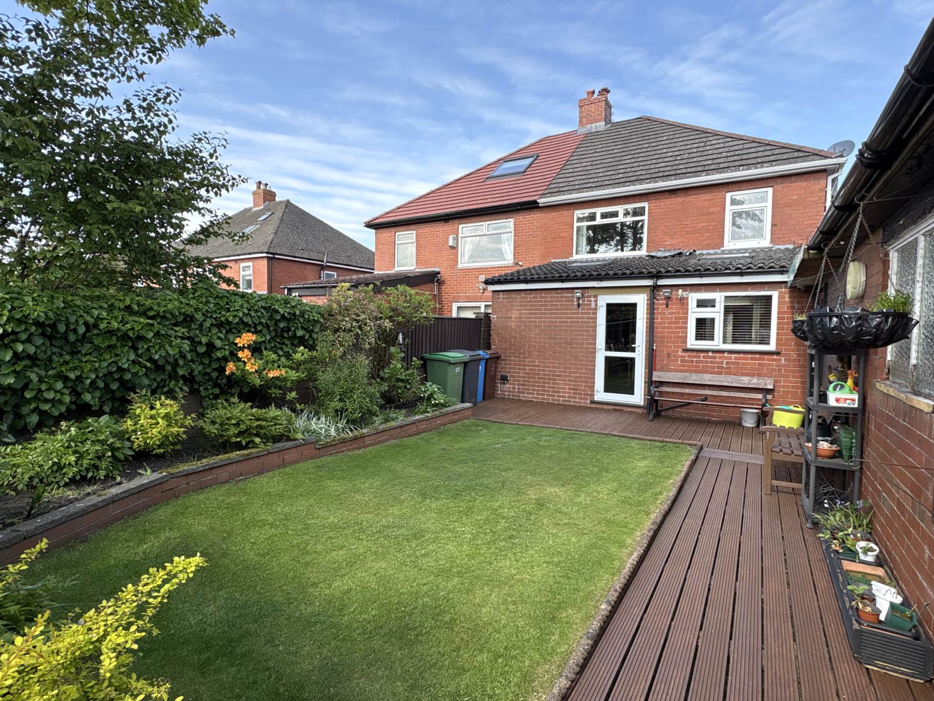 Ripponden Road, Oldham, Image 23