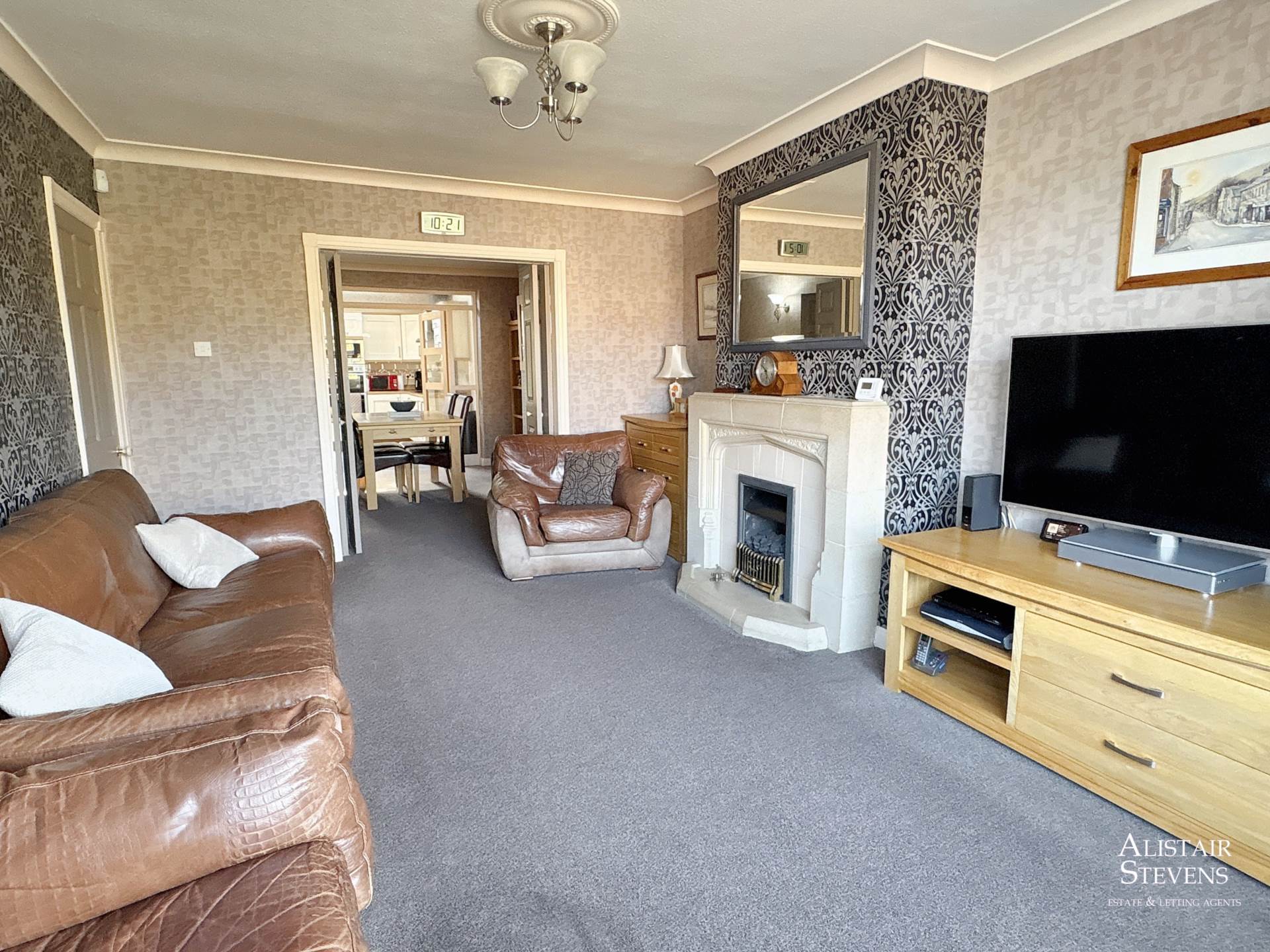 Ripponden Road, Oldham, Image 4