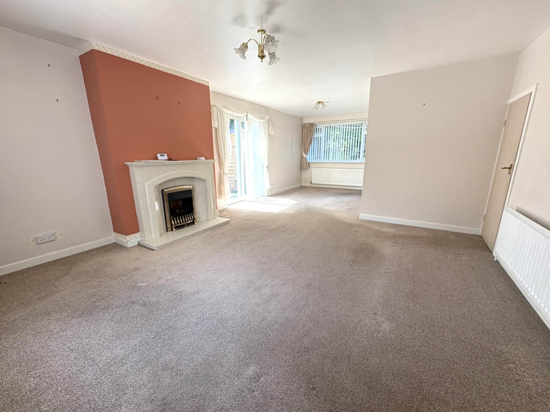 Harewood Drive, Royton, Image 2