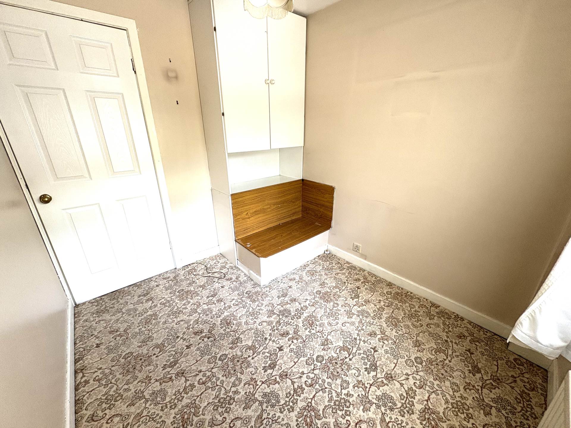 Harewood Drive, Royton, Image 8